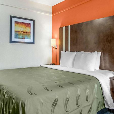 Quality Inn & Suites Jacksonville-Baymeadows Exteriér fotografie