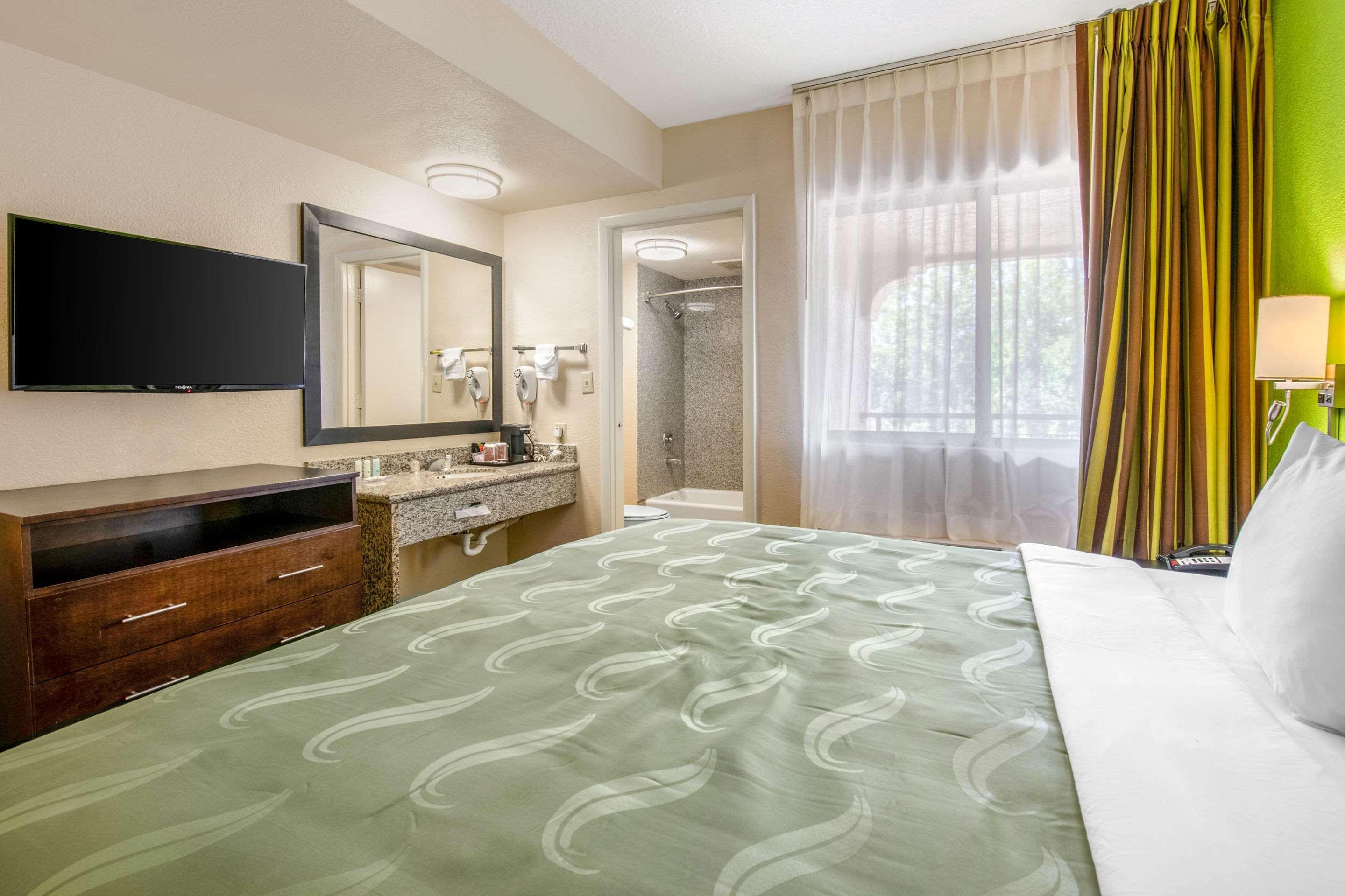 Quality Inn & Suites Jacksonville-Baymeadows Exteriér fotografie