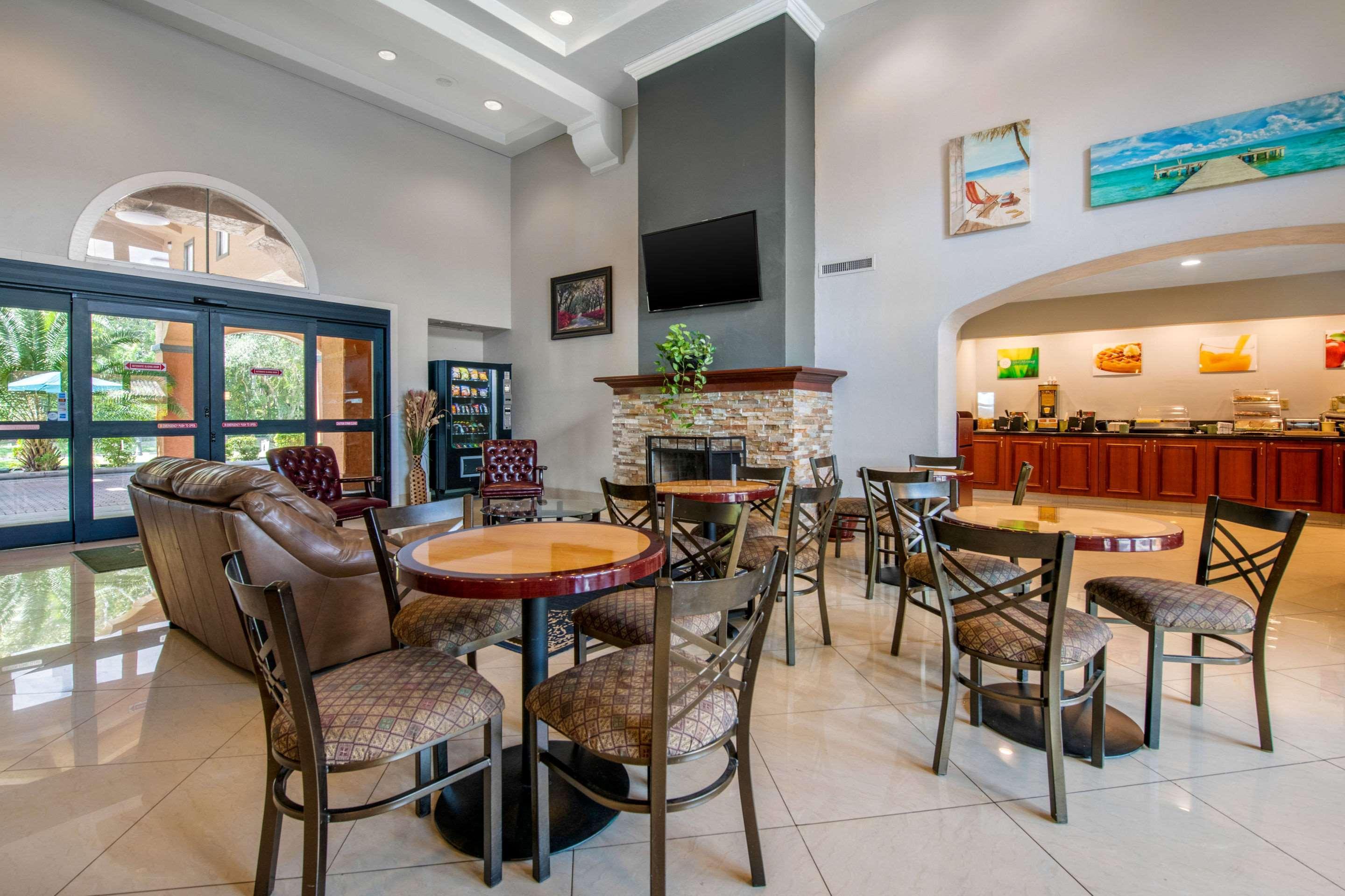 Quality Inn & Suites Jacksonville-Baymeadows Exteriér fotografie