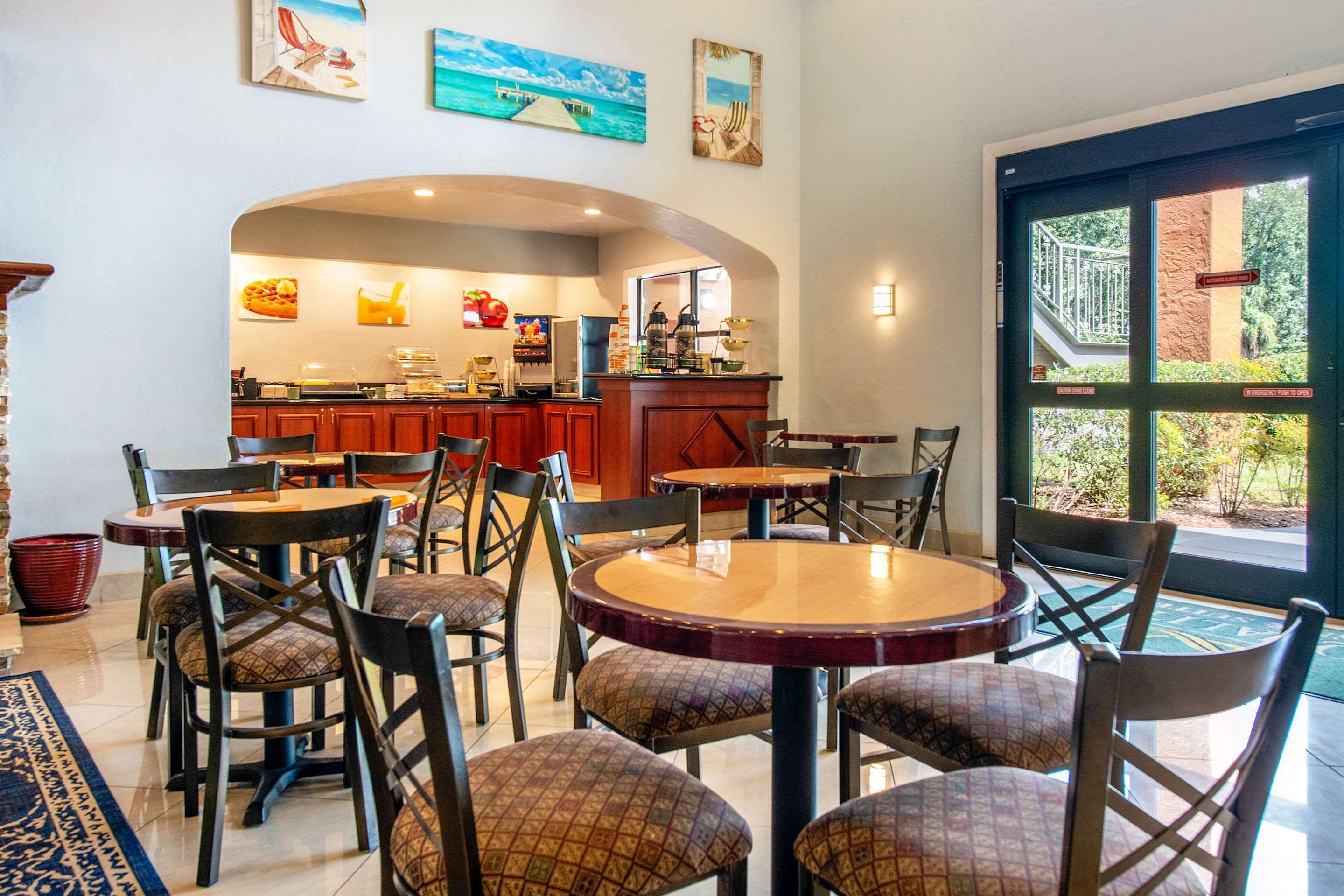 Quality Inn & Suites Jacksonville-Baymeadows Exteriér fotografie