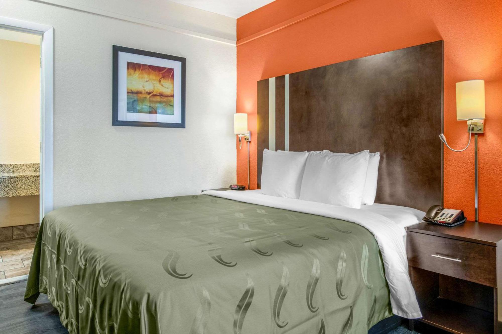 Quality Inn & Suites Jacksonville-Baymeadows Exteriér fotografie
